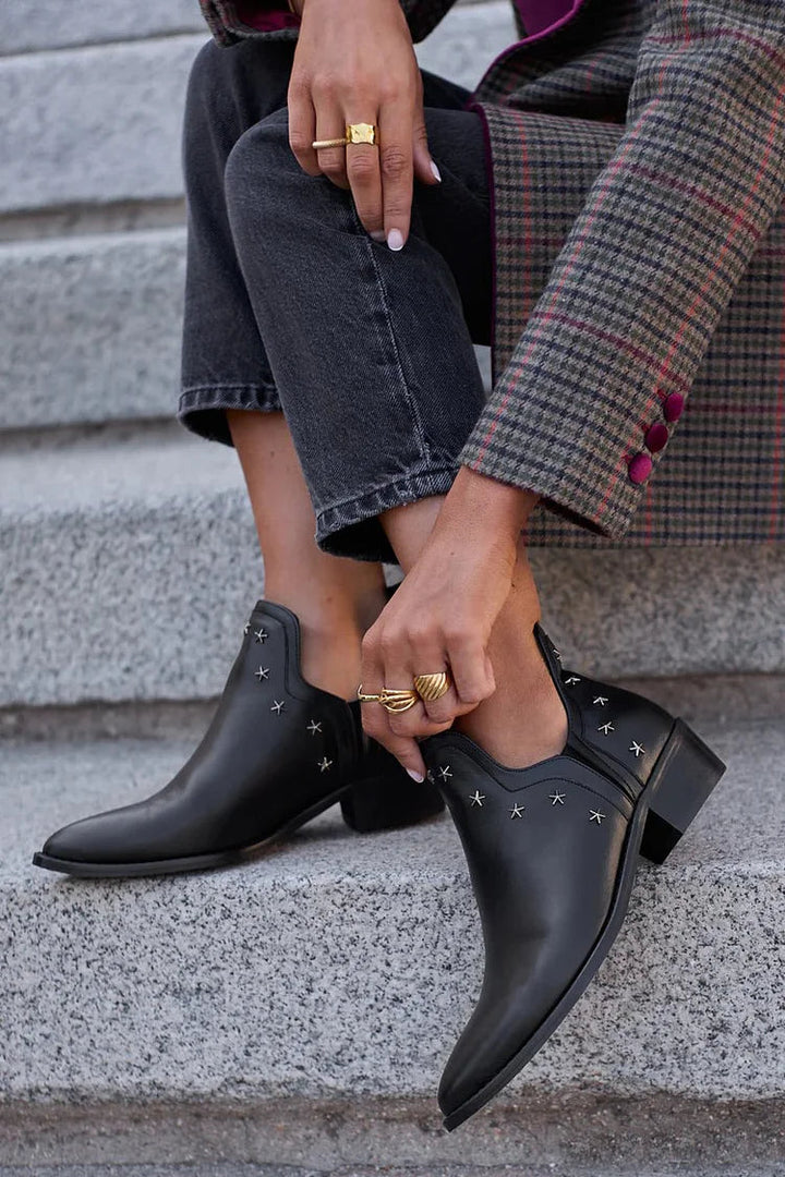 BELMONTE MILANO | STIVALETTO CON DETTAGLI STELLA