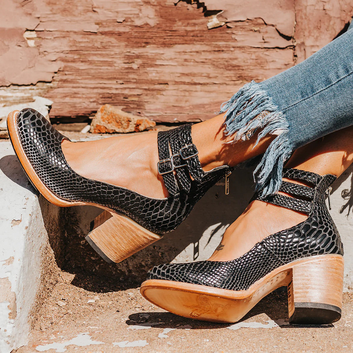 GINEVRA | HEEL WITH STRAPS