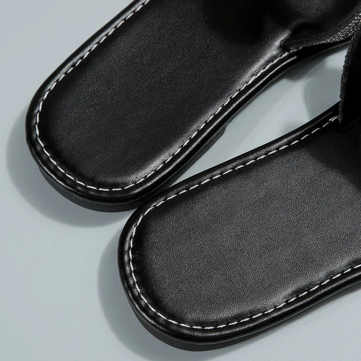 Pantofole a Forma di Serpente con Strass e Punta Rotonda