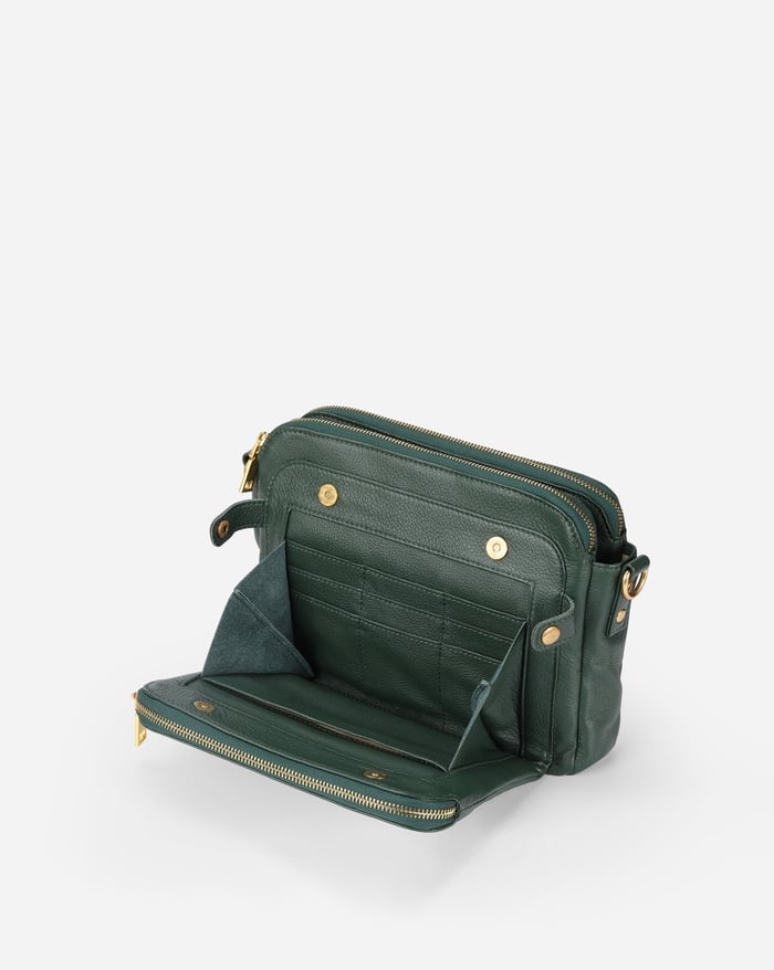 EMILIA | BORSA A TRACOLLA COMPATTA