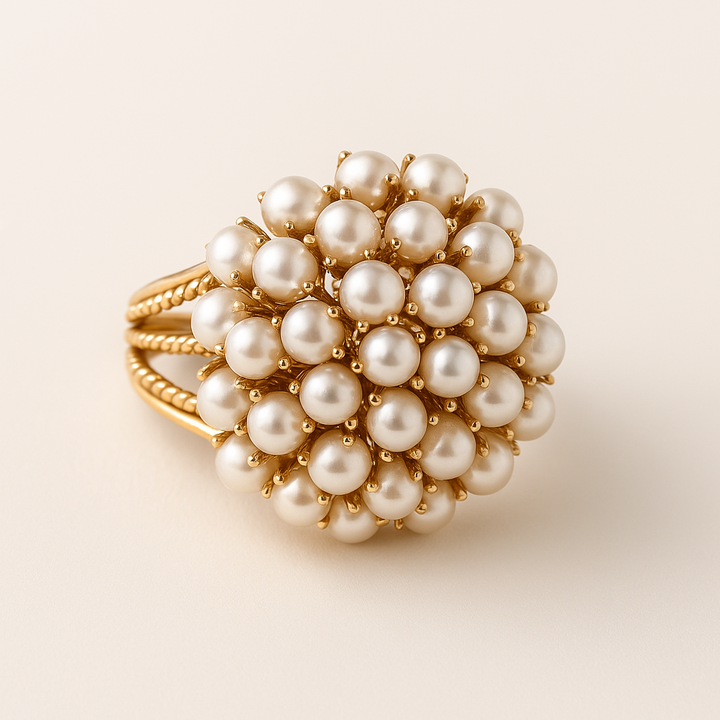 Anello con Perle Incastonate