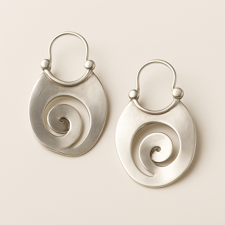 Orecchini in Argento a Forma Irregolare Vintage