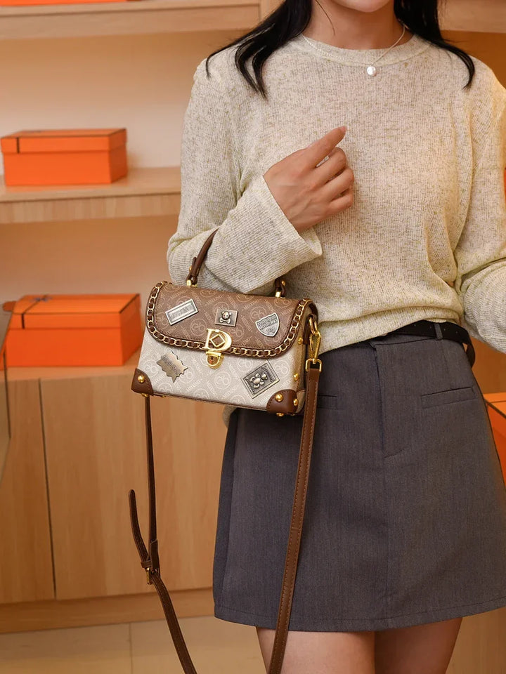 VERA | BORSA DECORATIVA A MANO
