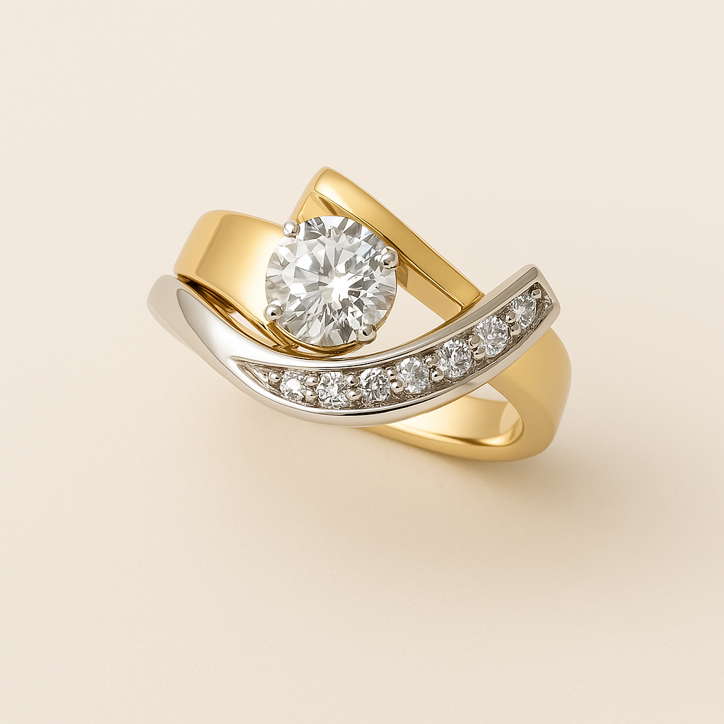 Anello Vintage Irregolare in Oro e Argento con Zirconia