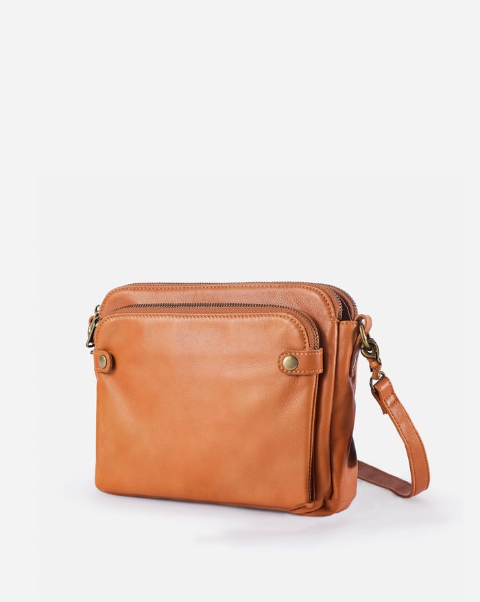 EMILIA | BORSA A TRACOLLA COMPATTA