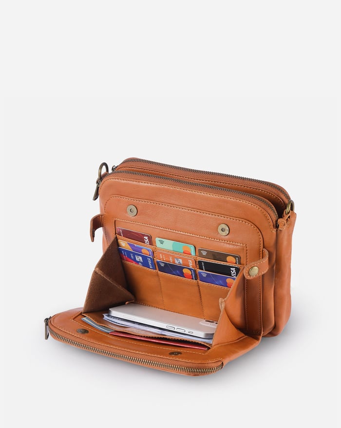 EMILIA | BORSA A TRACOLLA COMPATTA