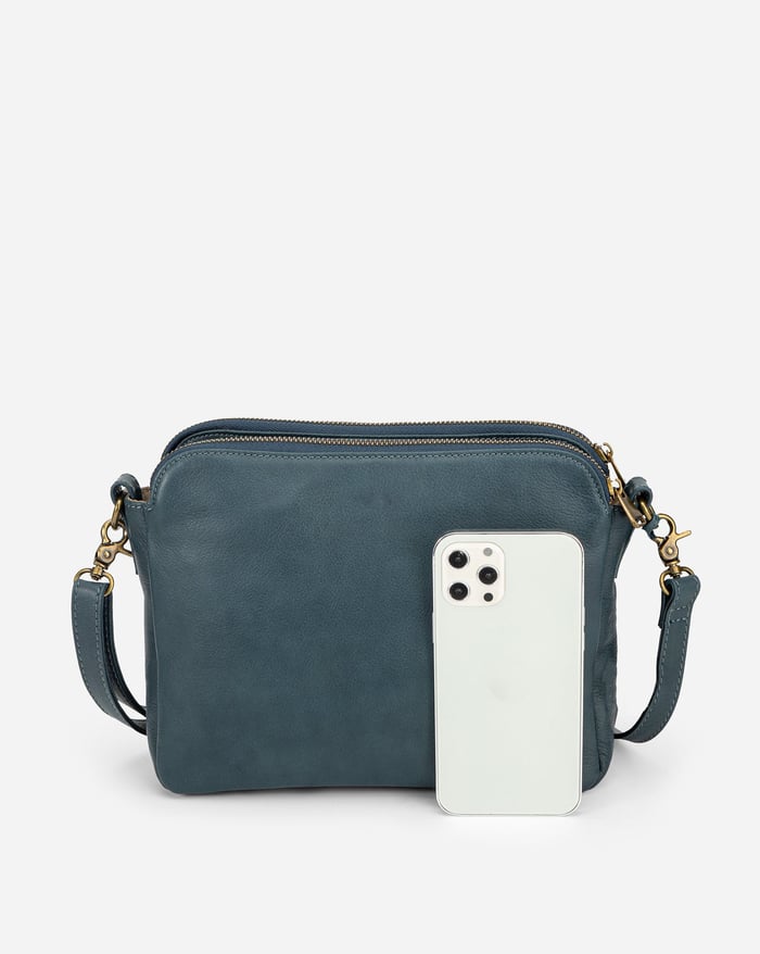 EMILIA | BORSA A TRACOLLA COMPATTA