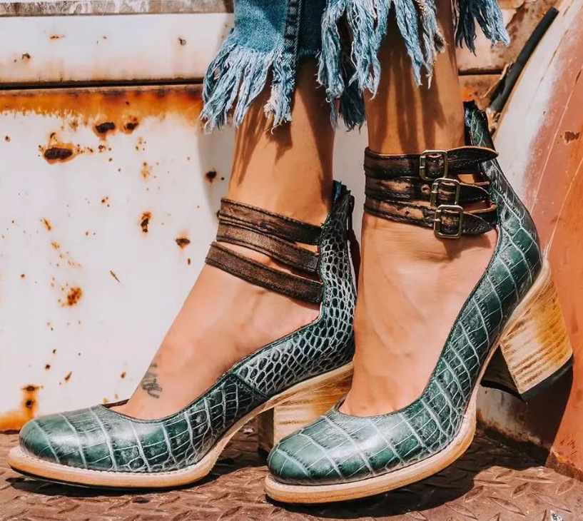 GINEVRA | HEEL WITH STRAPS